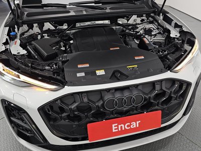 2025 AUDI Q5 photo 7