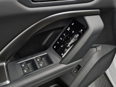 صورة مصغرة 28 لـ 2025 AUDI Q5
