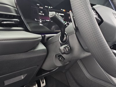 صورة مصغرة 30 لـ 2025 AUDI Q5