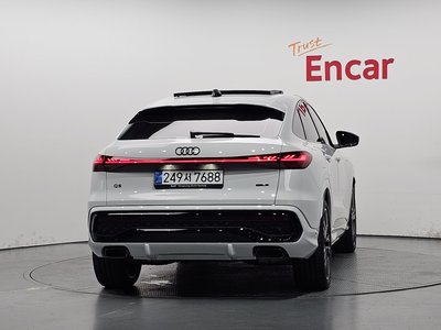 2025 AUDI Q5 photo 3