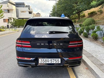 صورة 3 لـ 2023 Genesis GV80