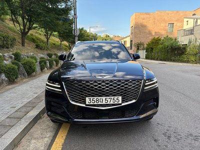 صورة 2 لـ 2023 Genesis GV80
