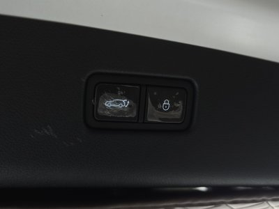 2023 Genesis GV70 thumbnail 22