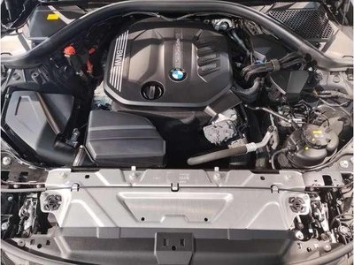 صورة 7 لـ 2022 BMW 3 SERIES