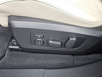 2025 BMW X3 thumbnail 30