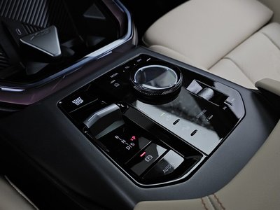 2025 BMW X3 thumbnail 12
