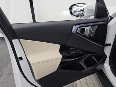 2025 BMW X3 thumbnail 14
