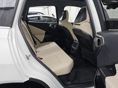 2025 BMW X3 thumbnail 18