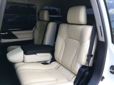صورة مصغرة 15 لـ 2018 Lexus LX