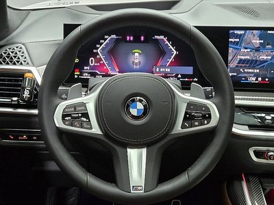 2025 BMW X7 — миниатюра 11