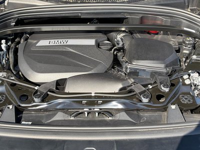 2025 BMW X1 — миниатюра 18