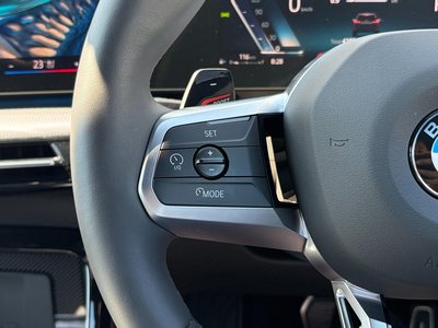 2025 BMW X1 — миниатюра 37