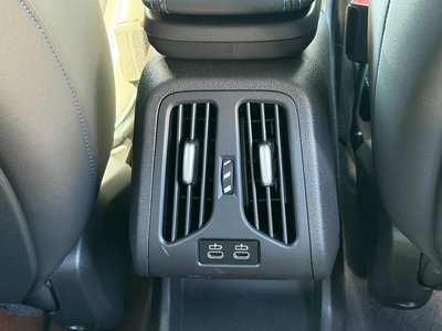 2025 BMW X1 — миниатюра 53