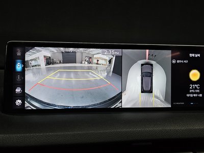 2021 Genesis GV70 — миниатюра 16