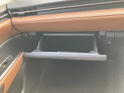 2024 Lexus LBX 缩略图 41