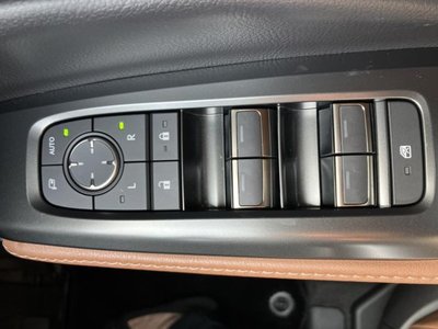 2024 Lexus LBX 缩略图 33