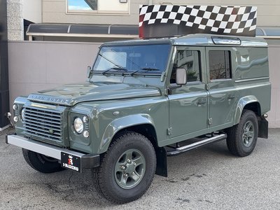 LAND ROVER DEFENDER