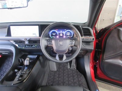 2024 Toyota CROWN SPORT photo 3