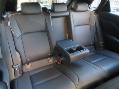 2024 Toyota CROWN SPORT photo 6