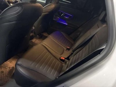 MERCEDES-BENZ GLC - 8