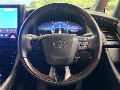 2024 TOYOTA ALPHARD photo 9