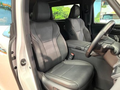 2024 TOYOTA ALPHARD photo 10