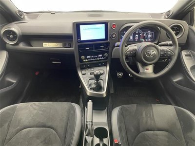 TOYOTA GR YARIS - 2