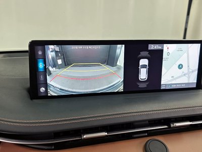 2021 Genesis GV70 — миниатюра 15