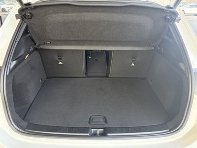 2025 Mercedes-BENZ GLA 缩略图 31