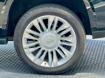 صورة 10 لـ 2021 Cadillac ESCALADE