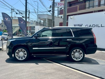 2021 Cadillac ESCALADE 缩略图 12