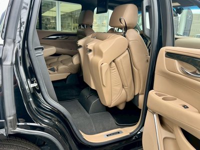 2021 Cadillac ESCALADE 缩略图 26