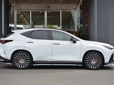LEXUS NX - 9