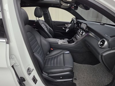 MERCEDES-BENZ GLC - 10