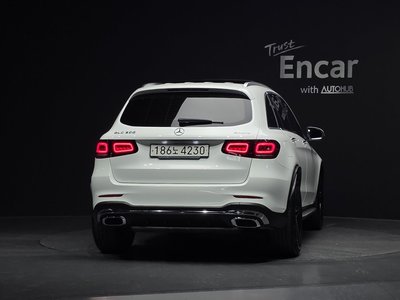 MERCEDES-BENZ GLC - 3