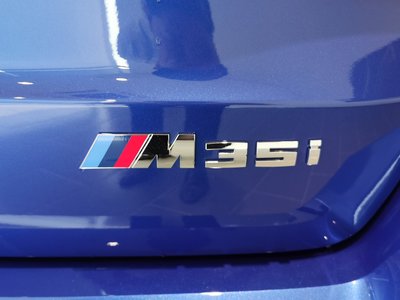 2025 BMW X1 — миниатюра 19