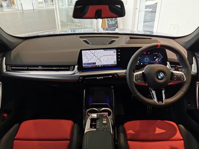 2025 BMW X1 — фото 2