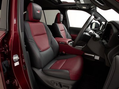 TOYOTA LAND CRUISER 300 - 2
