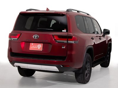 TOYOTA LAND CRUISER 300 - 5
