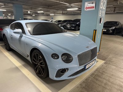 BENTLEY CONTINENTAL - 3