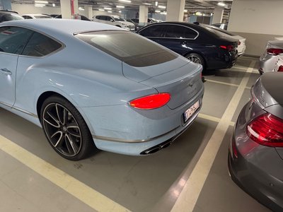 BENTLEY CONTINENTAL - 2