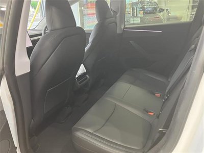 2025 Tesla MODEL Y — миниатюра 40