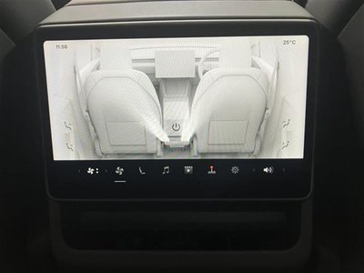 2025 Tesla MODEL Y — миниатюра 36