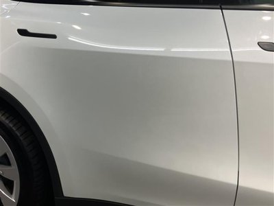 2025 Tesla MODEL Y — миниатюра 15