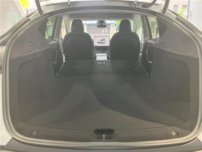 2025 Tesla MODEL Y — миниатюра 38