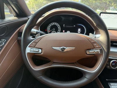 2022 Genesis G80 (RG3) photo 9
