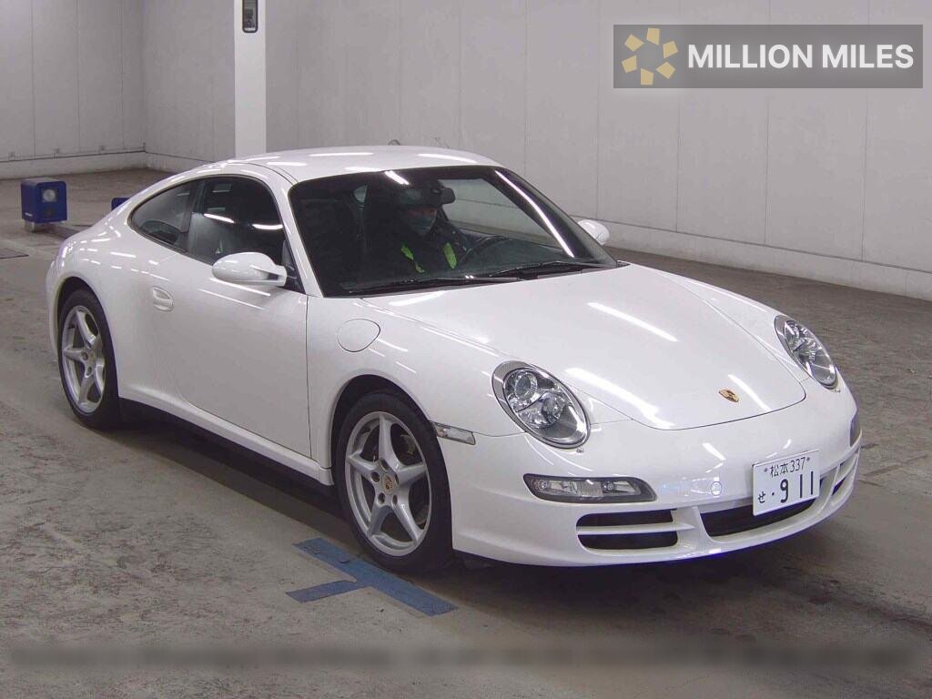 PORSCHE 911 - View 1