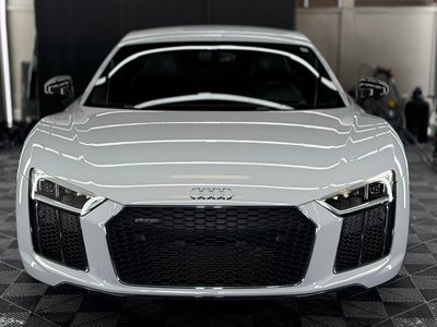 AUDI R8 - 2