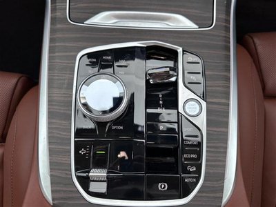 2023 BMW X7 缩略图 22
