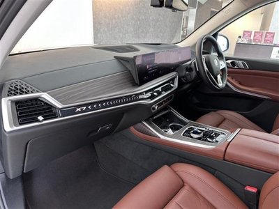 BMW X7 - 10